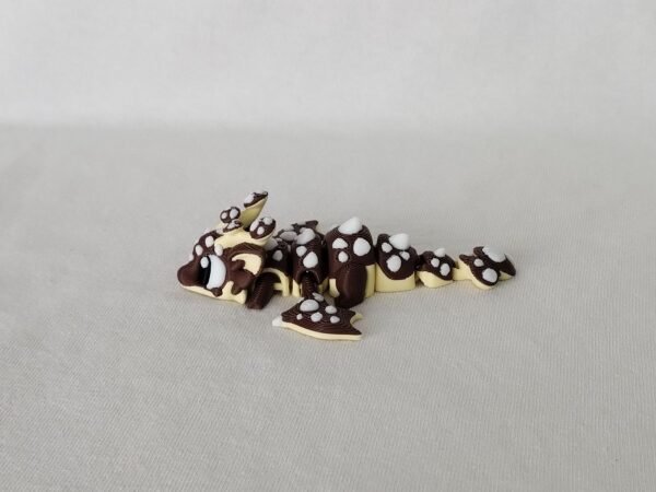 IMG_20250730_150237002 Dragón Hongo Flexible 3D